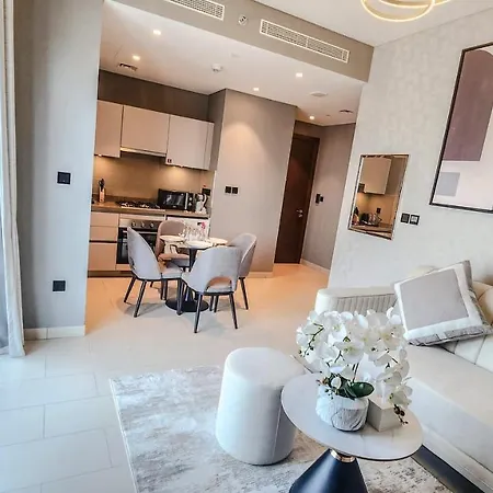 Stay By Latinem Luxury 1Br Holiday Home Cvr A1410 Near Burj Khalifa Dubai Exterior photo